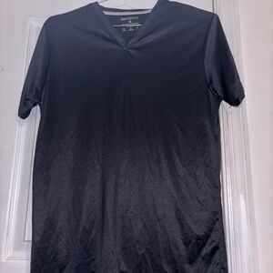 Amazon Essentials Black Short Sleeved Athletic Shirt Size Medium